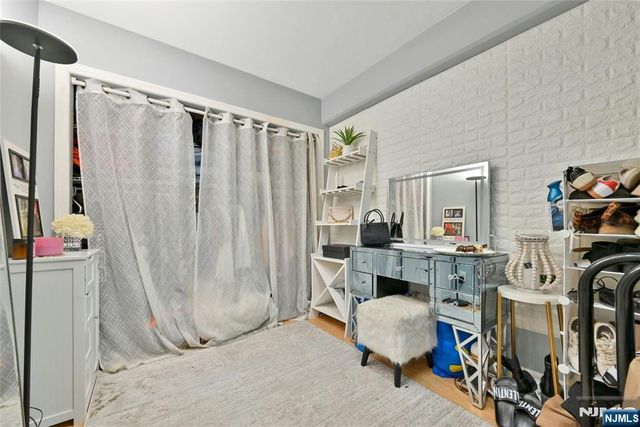 8800 Boulevard East 8D, North Bergen, NJ 07047