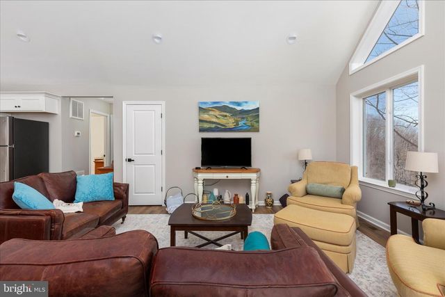 347 RILEY CT, Front Royal, VA 22630