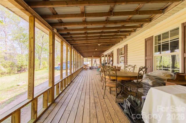 261 Groves Parkway, Union Mills, NC 28167