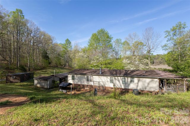 261 Groves Parkway, Union Mills, NC 28167
