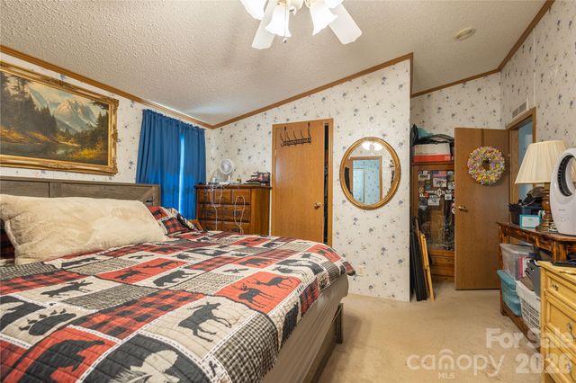 261 Groves Parkway, Union Mills, NC 28167