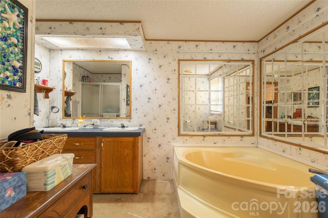 261 Groves Parkway, Union Mills, NC 28167