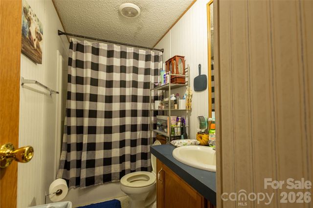261 Groves Parkway, Union Mills, NC 28167