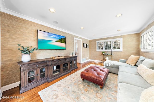 76 Heights Terrace, Fair Haven, NJ 07704
