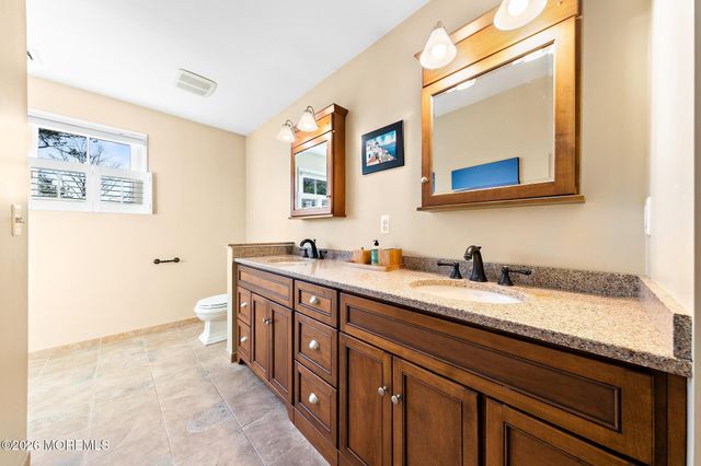 76 Heights Terrace, Fair Haven, NJ 07704