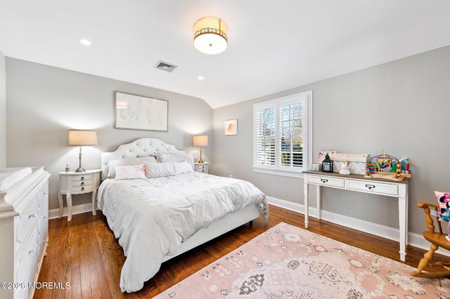 76 Heights Terrace, Fair Haven, NJ 07704