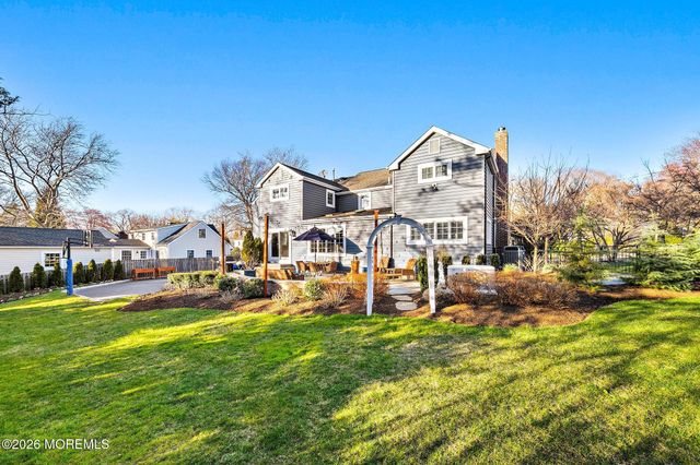 76 Heights Terrace, Fair Haven, NJ 07704