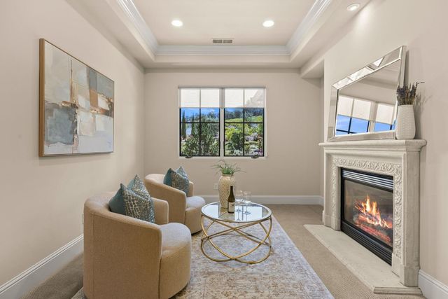 5301 Montserrat Ln, Loomis, CA 95650