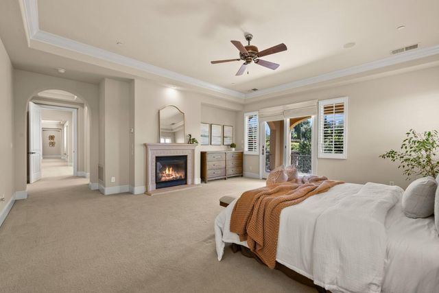 5301 Montserrat Ln, Loomis, CA 95650