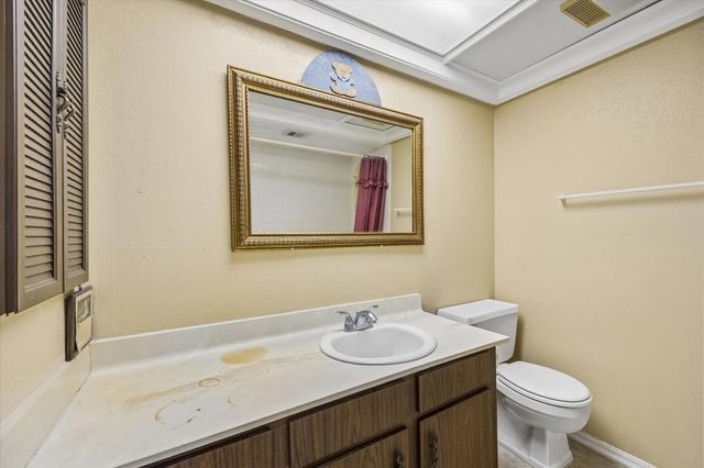 5218 Milwee Street 6, Houston, TX 77092