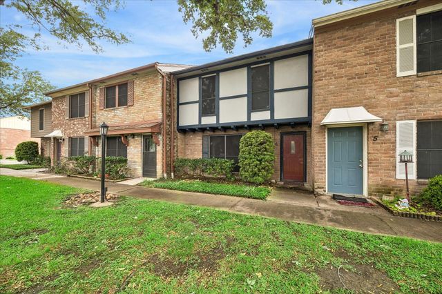 5218 Milwee Street 6, Houston, TX 77092