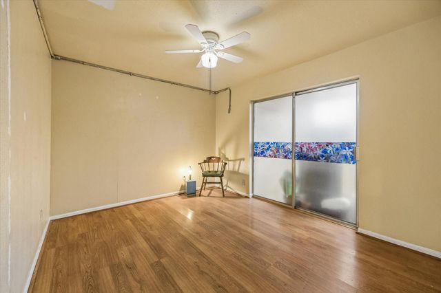 5218 Milwee Street 6, Houston, TX 77092