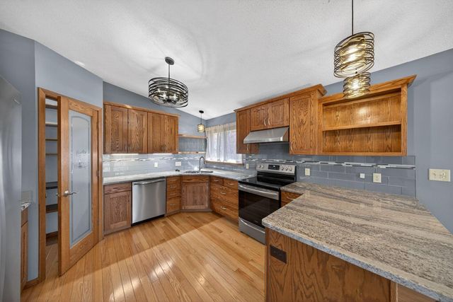 842 22nd Street SE, Rochester, MN 55904