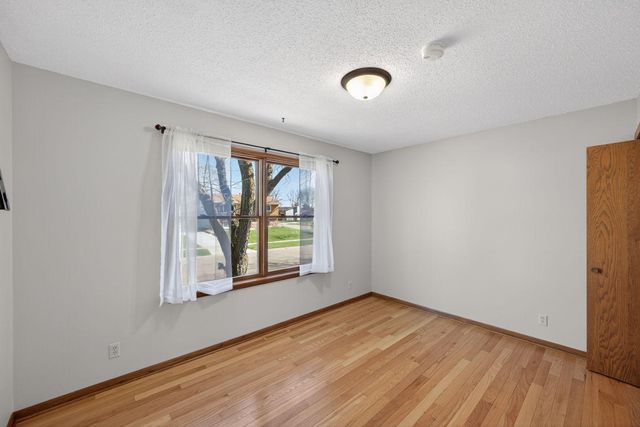 842 22nd Street SE, Rochester, MN 55904