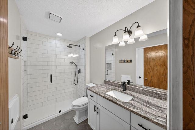 842 22nd Street SE, Rochester, MN 55904