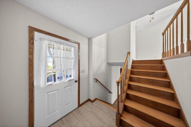 842 22nd Street SE, Rochester, MN 55904