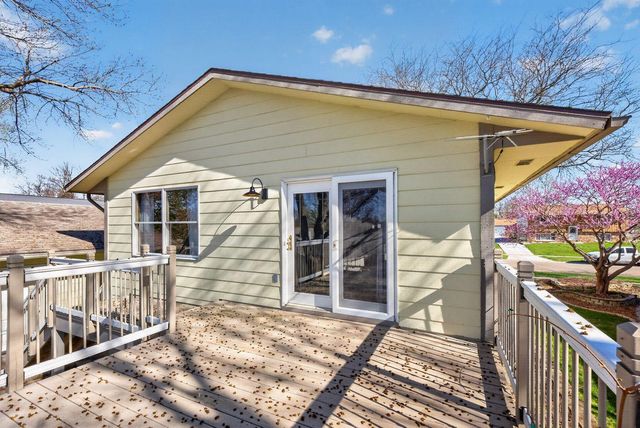 842 22nd Street SE, Rochester, MN 55904