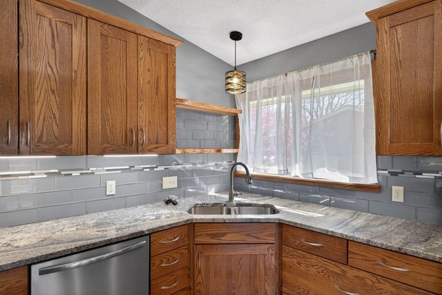 842 22nd Street SE, Rochester, MN 55904