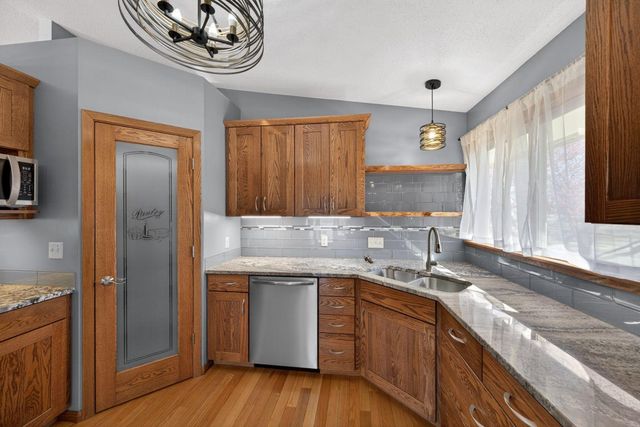 842 22nd Street SE, Rochester, MN 55904