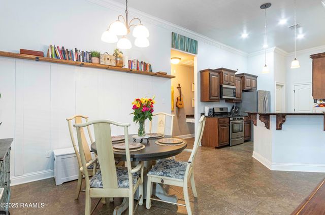 207 Bayou Des Glaises Road, Broussard, LA 70518