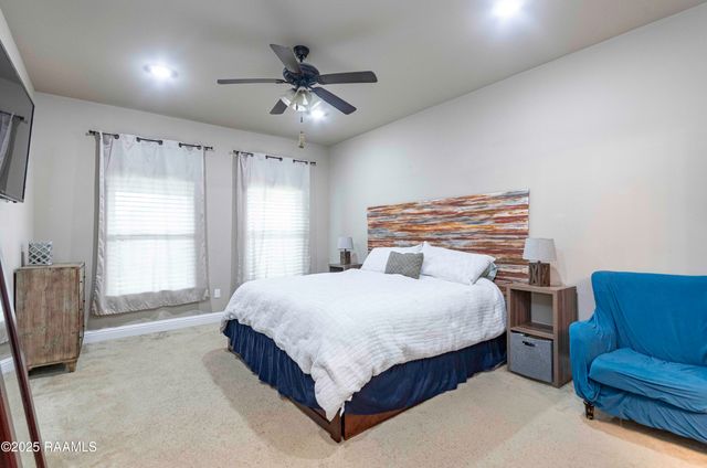 207 Bayou Des Glaises Road, Broussard, LA 70518