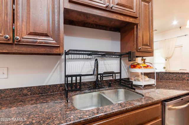 207 Bayou Des Glaises Road, Broussard, LA 70518