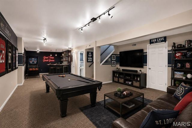 13211 Windygate Lane, St Louis, MO 63146