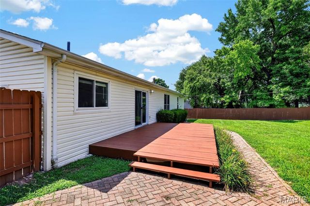 13211 Windygate Lane, St Louis, MO 63146