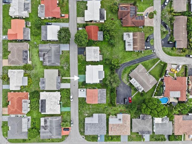 5721 NW 87th Ave, Tamarac, FL 33321