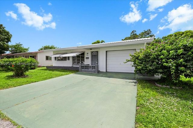 5721 NW 87th Ave, Tamarac, FL 33321