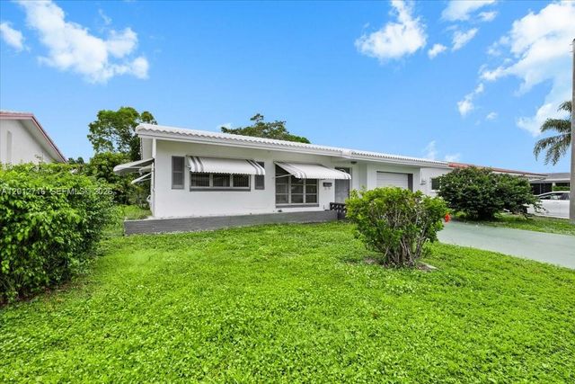 5721 NW 87th Ave, Tamarac, FL 33321