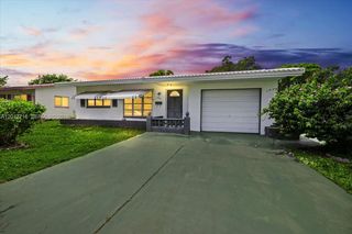 5721 NW 87th Ave, Tamarac, FL 33321