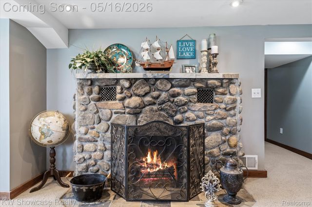 4693 Forest Avenue, Waterford Charter Township, MI 48328