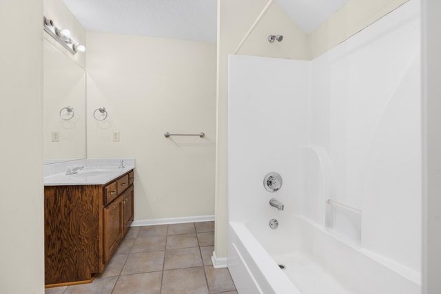 471 FARMER TRAIL ST, Atoka, TN 38004