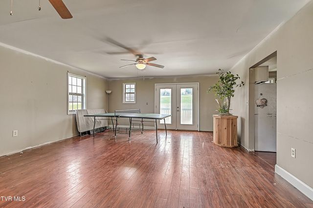 266 Max Jett Road, Johnson City, TN 37601