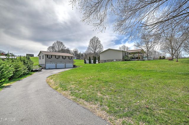 266 Max Jett Road, Johnson City, TN 37601