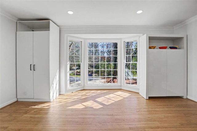 7330 Hunters Branch NE Drive, Sandy Springs, GA 30328