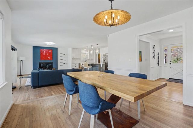 7330 Hunters Branch NE Drive, Sandy Springs, GA 30328