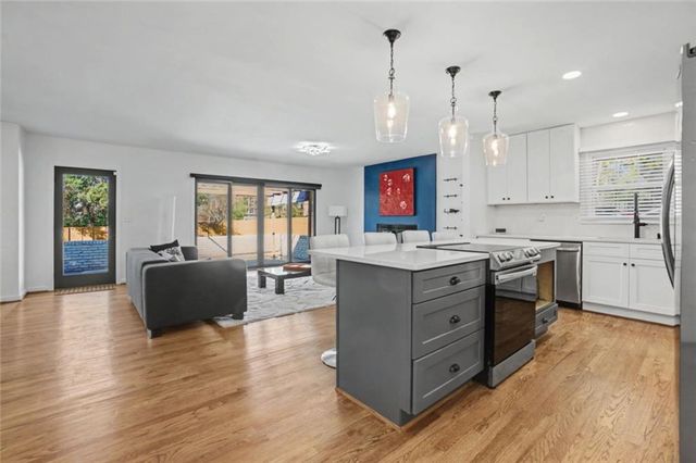 7330 Hunters Branch NE Drive, Sandy Springs, GA 30328