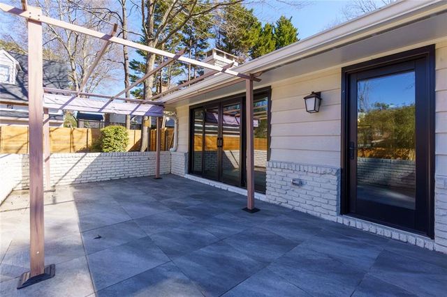 7330 Hunters Branch NE Drive, Sandy Springs, GA 30328