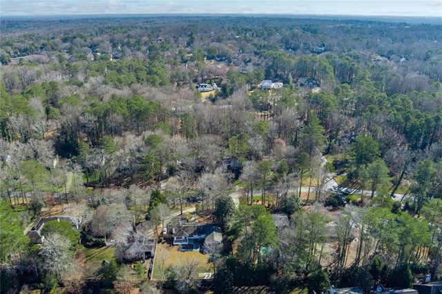 7330 Hunters Branch NE Drive, Sandy Springs, GA 30328