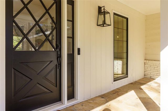 7330 Hunters Branch NE Drive, Sandy Springs, GA 30328