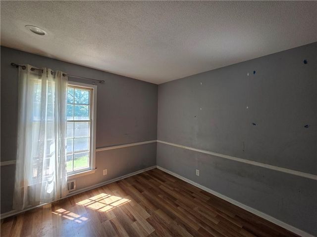 13004 E 53rd Terrace, Kansas City, MO 64133