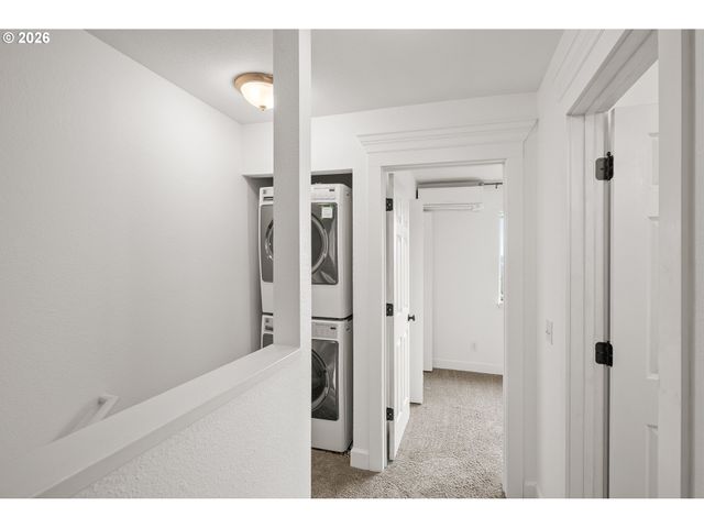 6301 WHITE TAIL Dr 51, West Linn, OR 97068