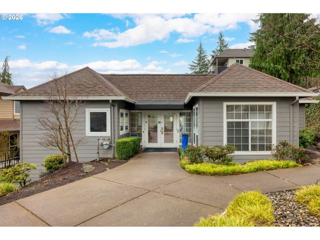 6301 WHITE TAIL Dr 51, West Linn, OR 97068