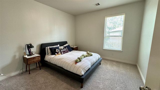 27 Jonquil Place, Tomball, TX 77375