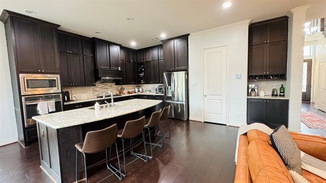 27 Jonquil Place, Tomball, TX 77375