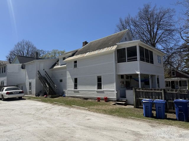 210-212 North Willard Street, Burlington, VT 05401