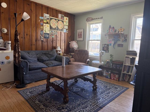 210-212 North Willard Street, Burlington, VT 05401