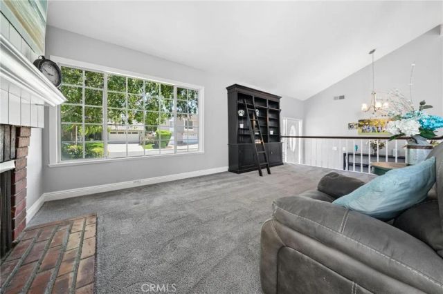 25445 Via Macarena, Valencia, CA 91355